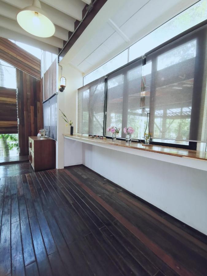 Baangaimuan Bed & Breakfast Ламфун Екстериор снимка