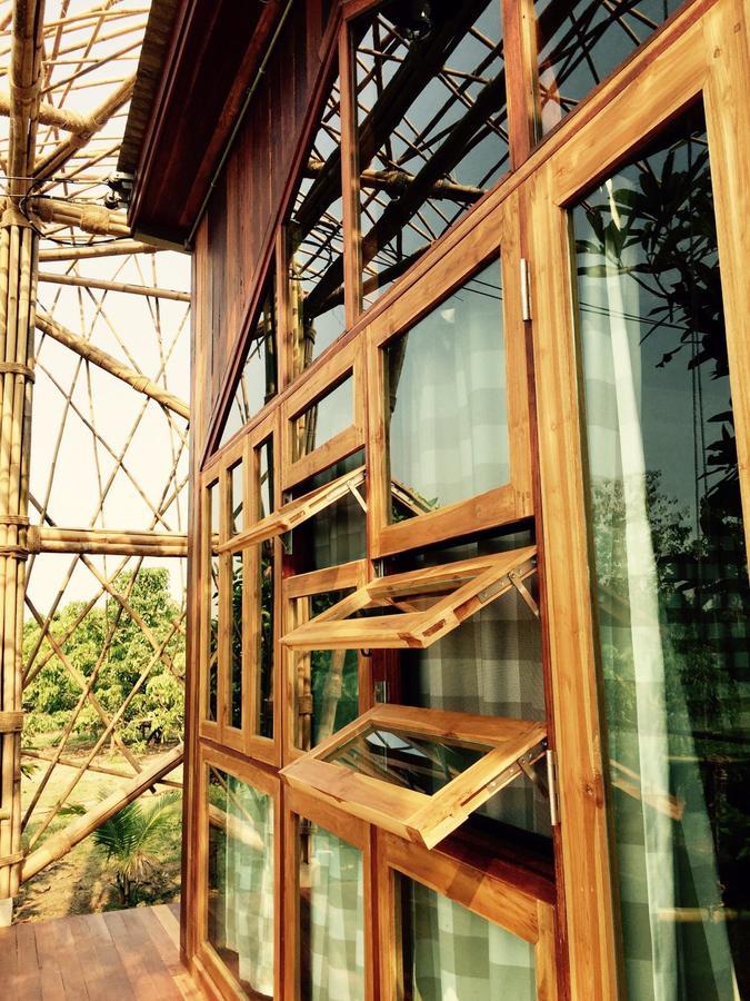 Baangaimuan Bed & Breakfast Ламфун Екстериор снимка